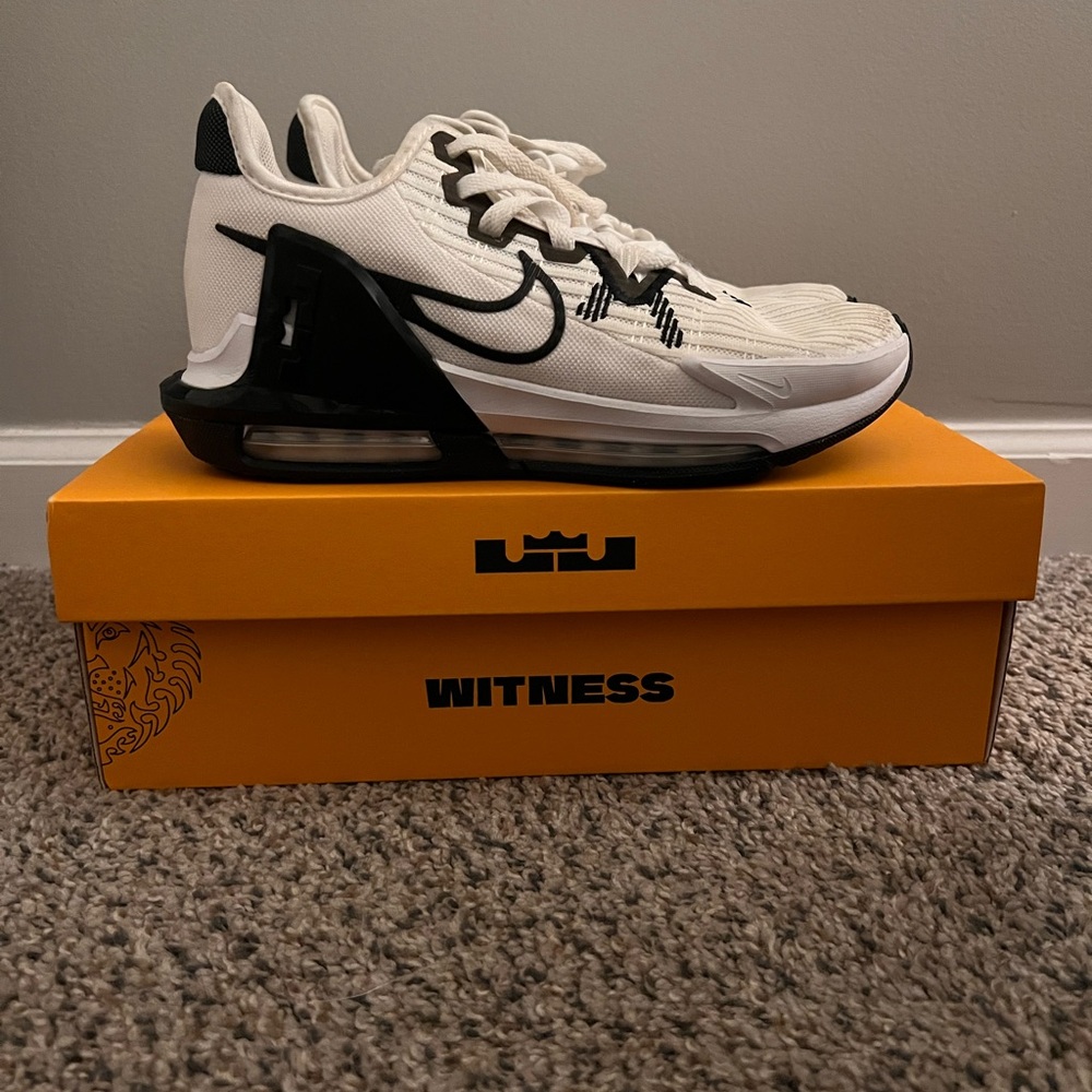 LEBRON WITNESSS VI TB
